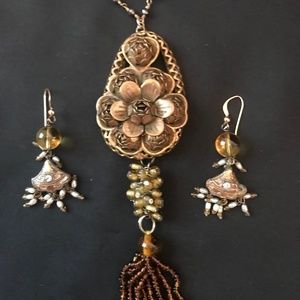 Vintage Byzantine Brass/Beaded Floral Pendant Nec… - image 1